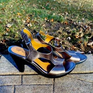 Eurosoft Bronze Metallic Block Heels